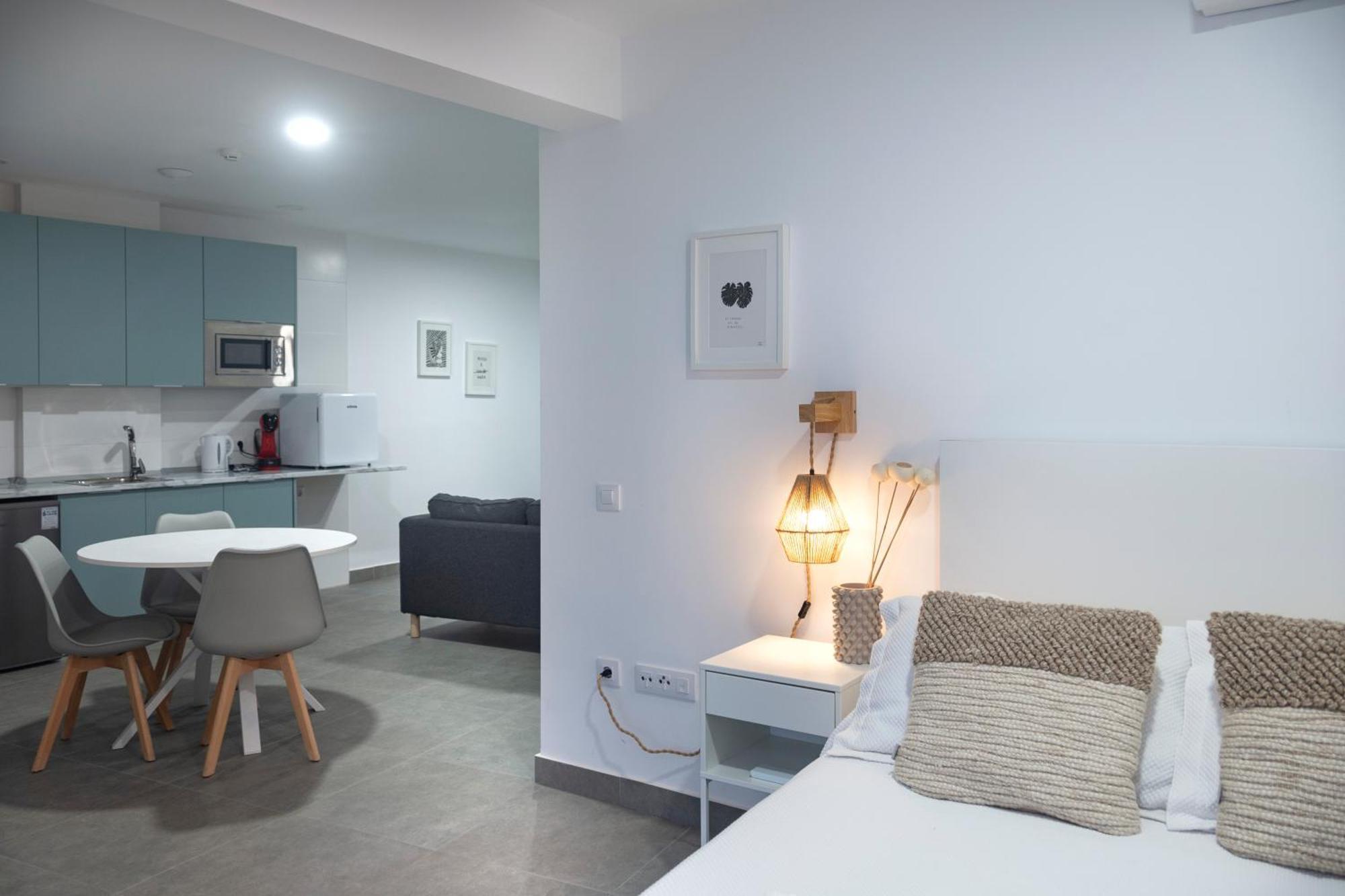 Apartamentos La Tahona Cádiz Eksteriør bilde
