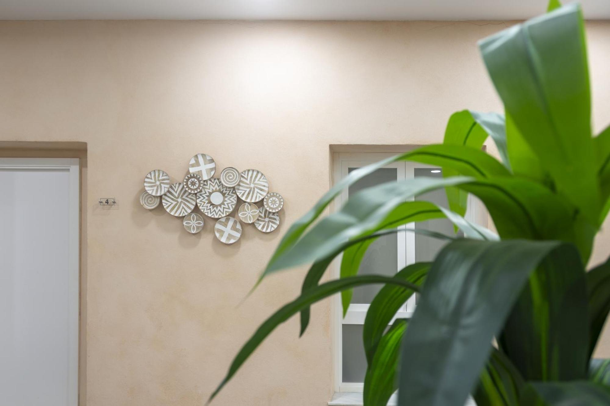 Apartamentos La Tahona Cádiz Eksteriør bilde