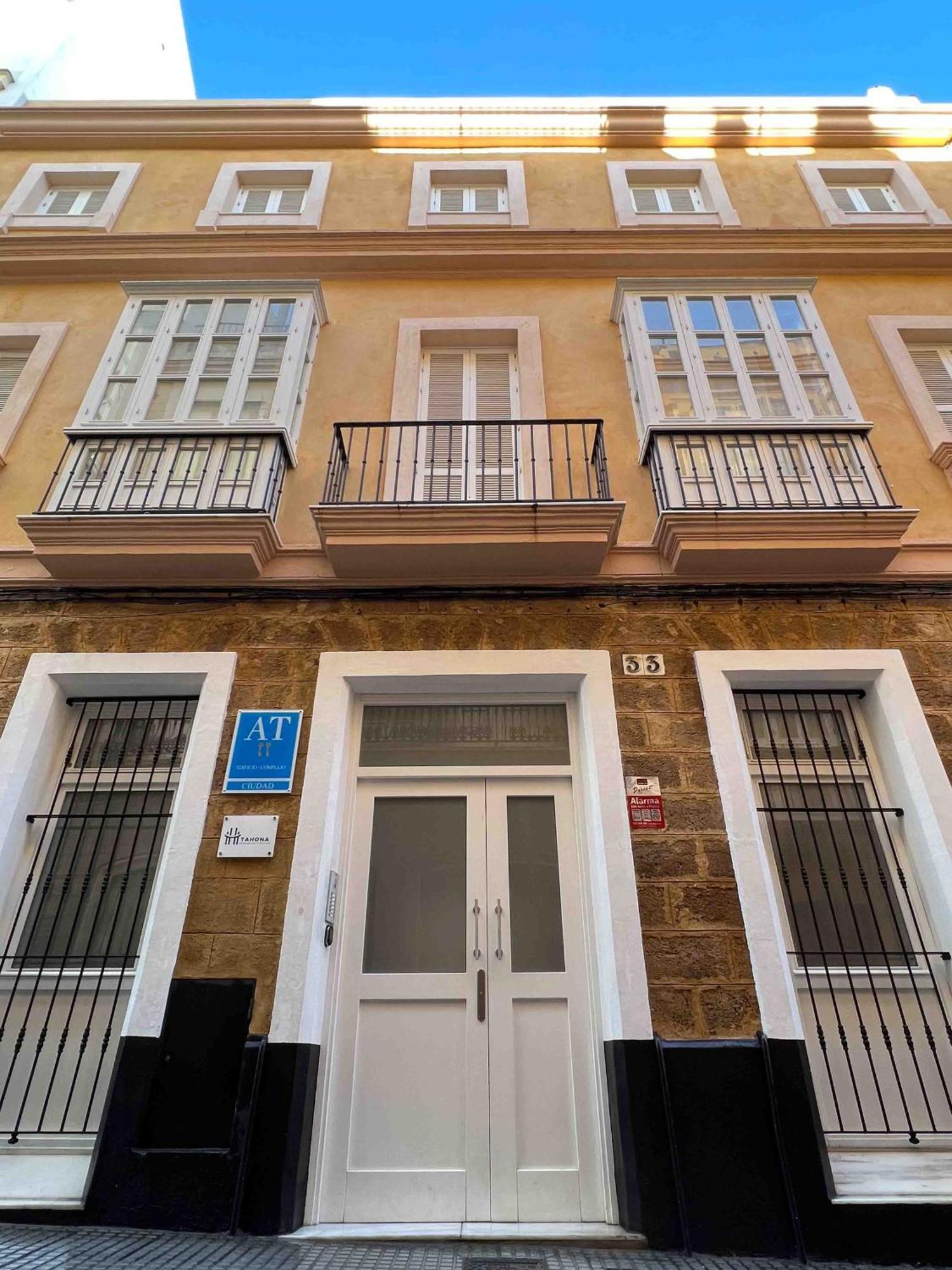 Apartamentos La Tahona Cádiz Eksteriør bilde