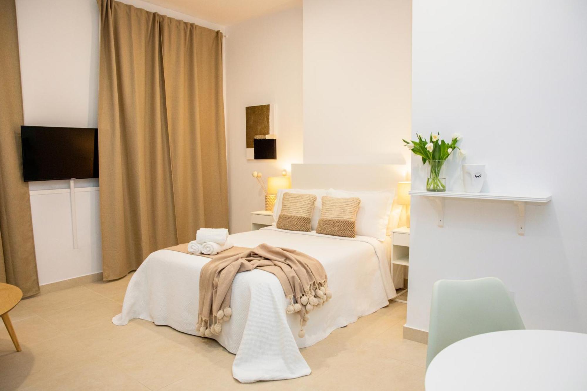 Apartamentos La Tahona Cádiz Eksteriør bilde